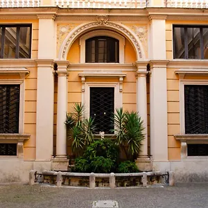 https://trevi-tittoni-apartment.it-romehotels.com